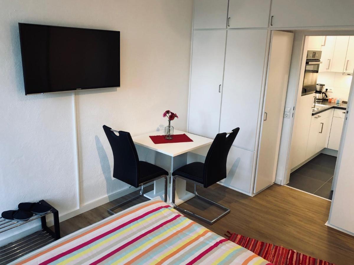 Am Stadtwald, 24h Check-in